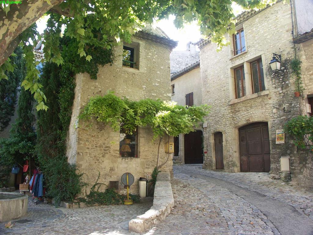 20060919_038.JPG - Vaison la Romaine