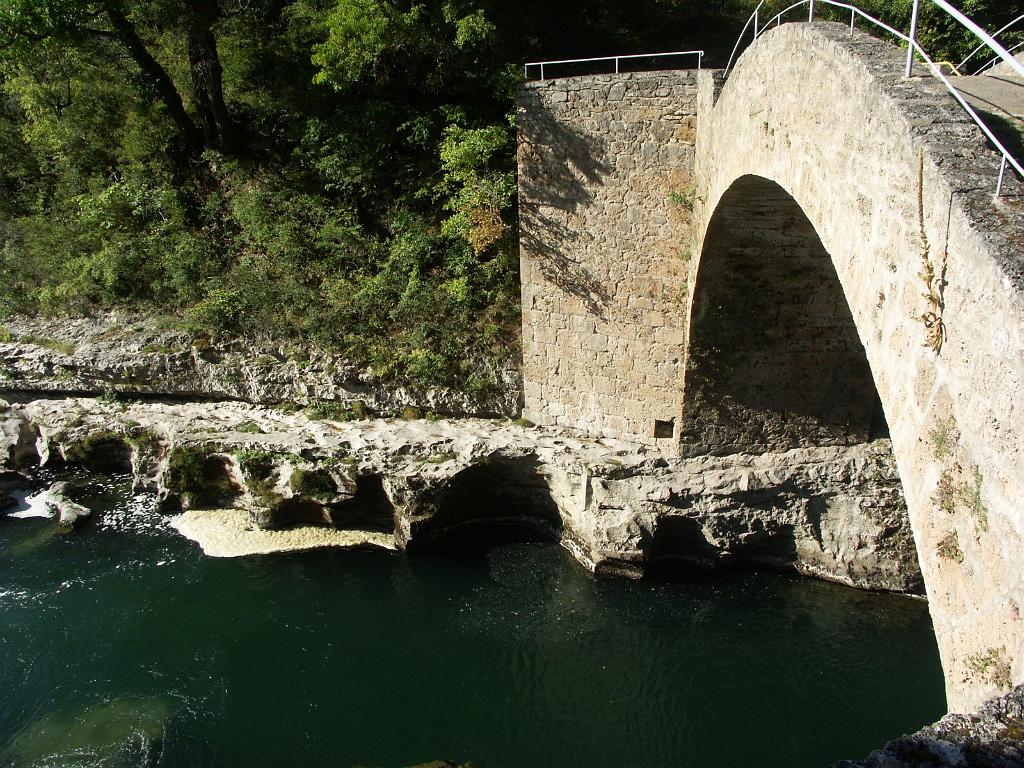 20110912_045.JPG - Causse du Larzac, Gorges de la Dourbie, Le Moulin de Corp