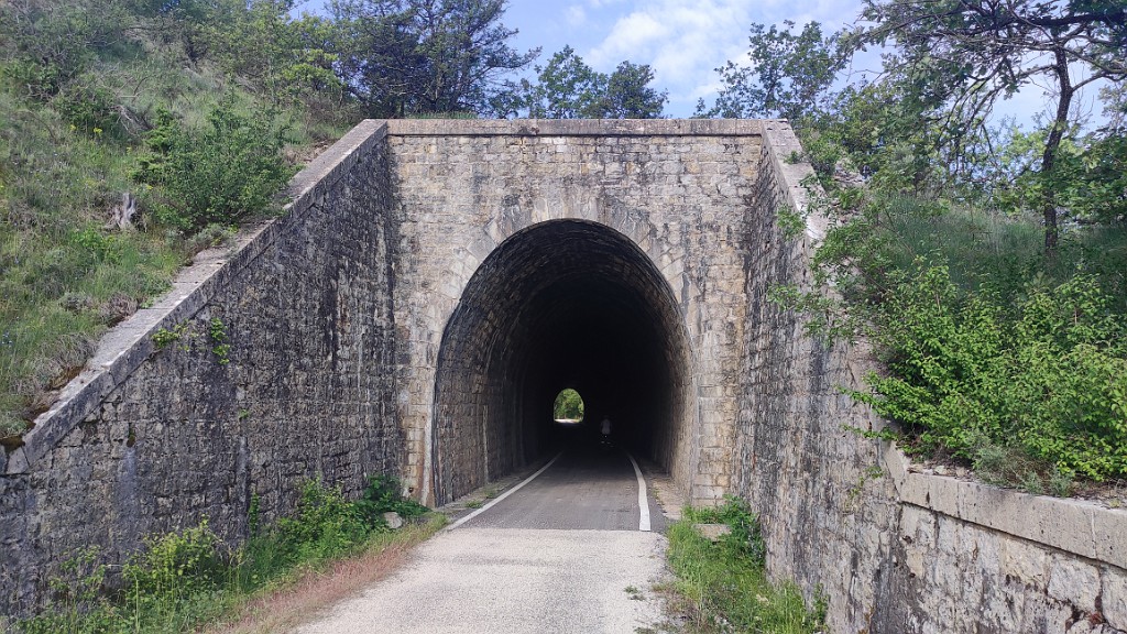 20230529_091343.jpg - Beaulieu - Saint-Paul-le-Jeaune - Banne - Berrias