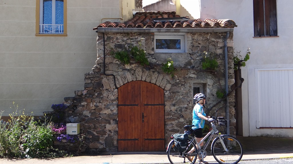 20240521_114226.JPG - Okolice Caramany