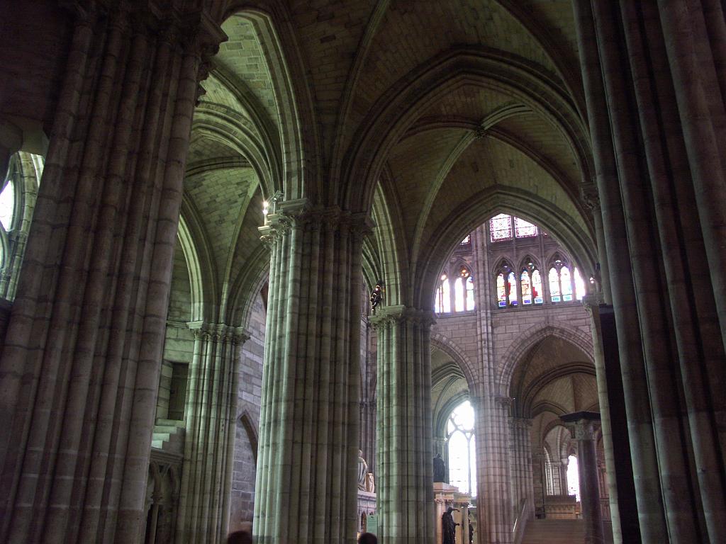 20090525_019.JPG - St. Denis